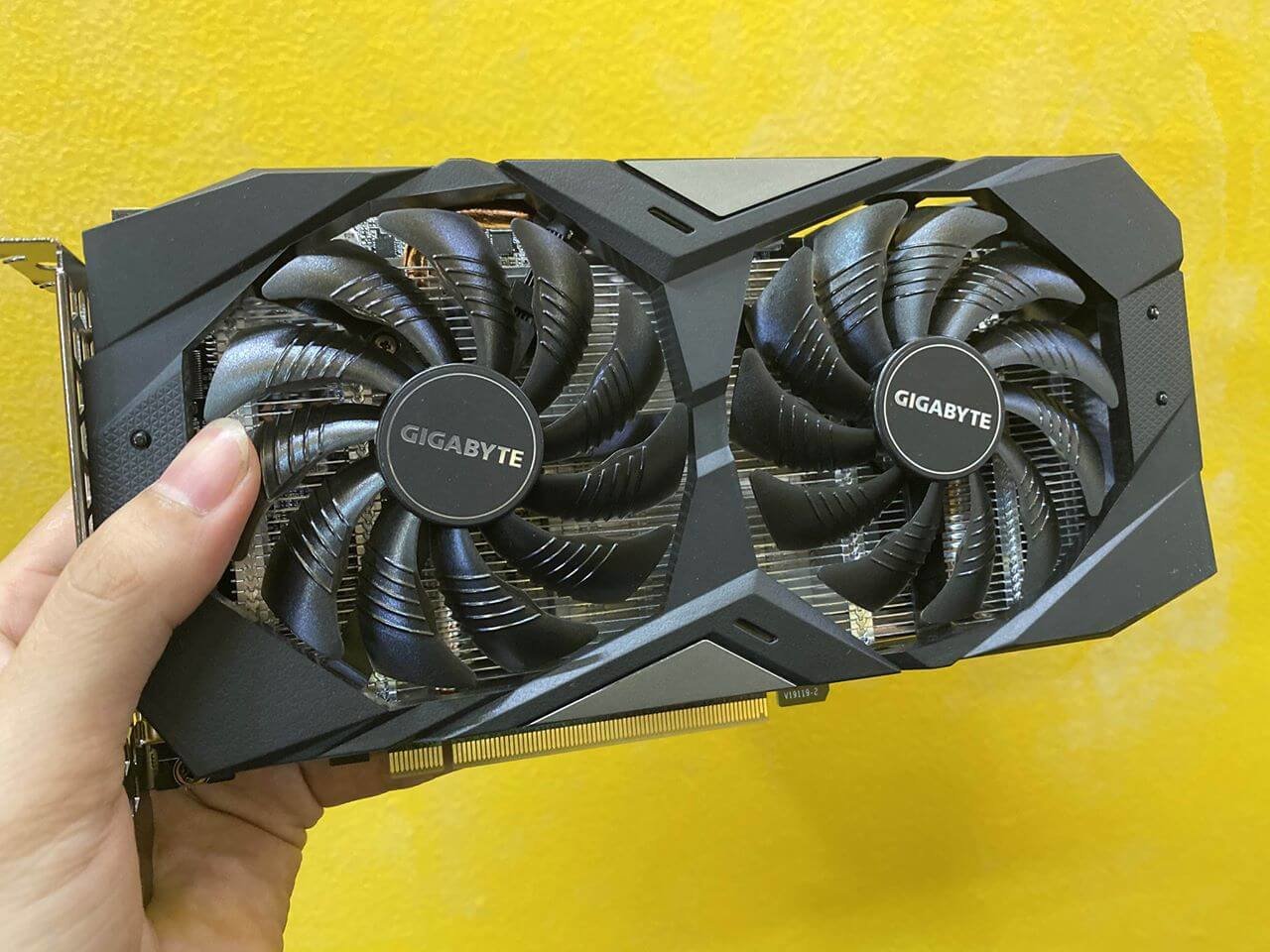 Gigabyte 1660 Super Oc 6gb 03