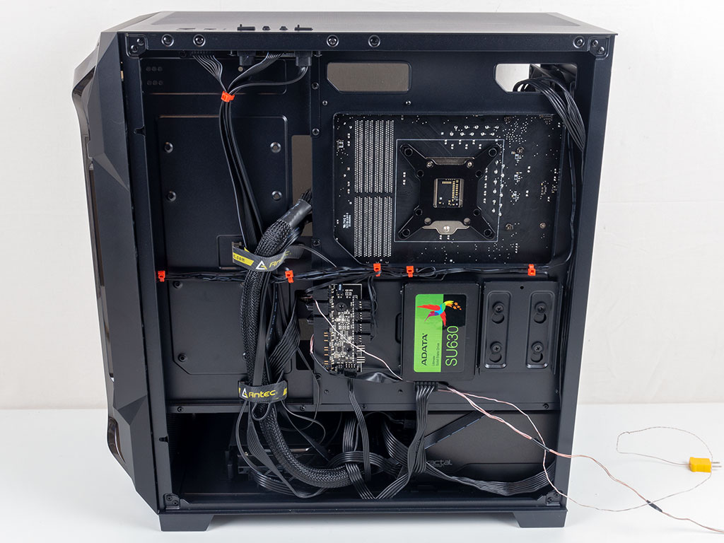 Antec Df600 Flux (6)