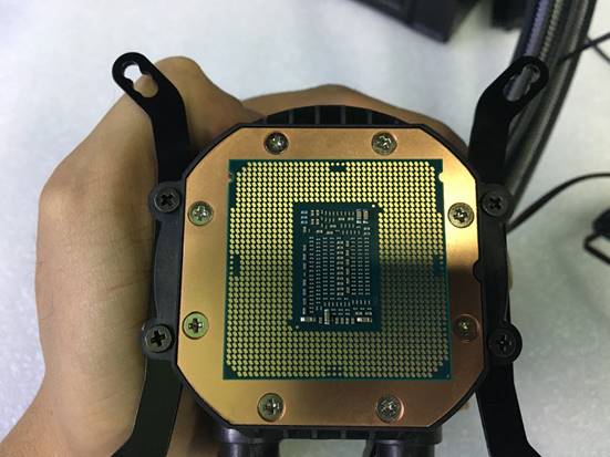 Id Cooling Chromaflow 240 Rgb (20)