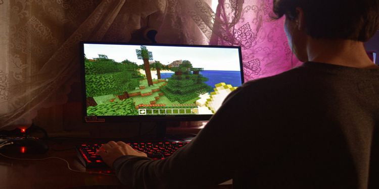 FPS