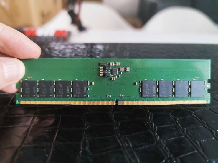 Ddr5 Memory Modules With Pmic Pictured 4 740x555