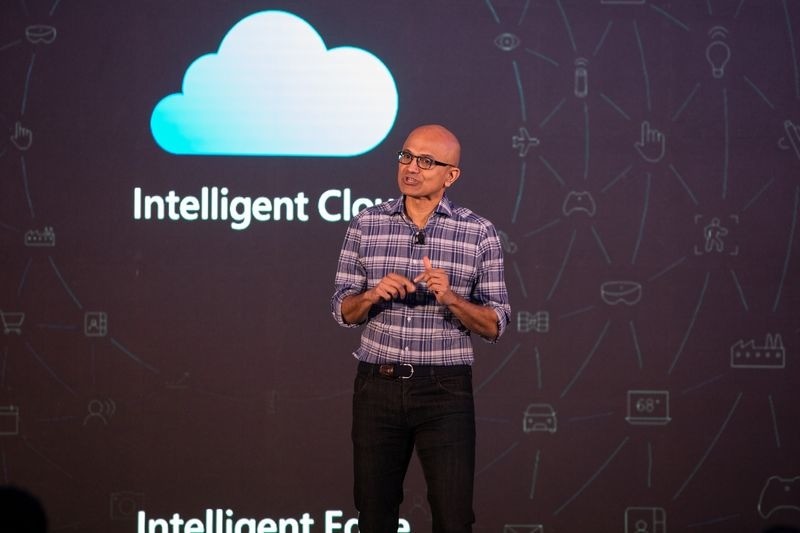 Satya Nadella. CEO Microsoft. Ảnh: Bloomberg.