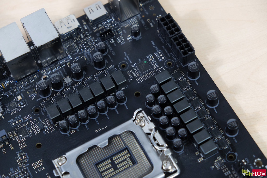 Trên Tay: ASRock Z690 Extreme Wi-Fi 6E