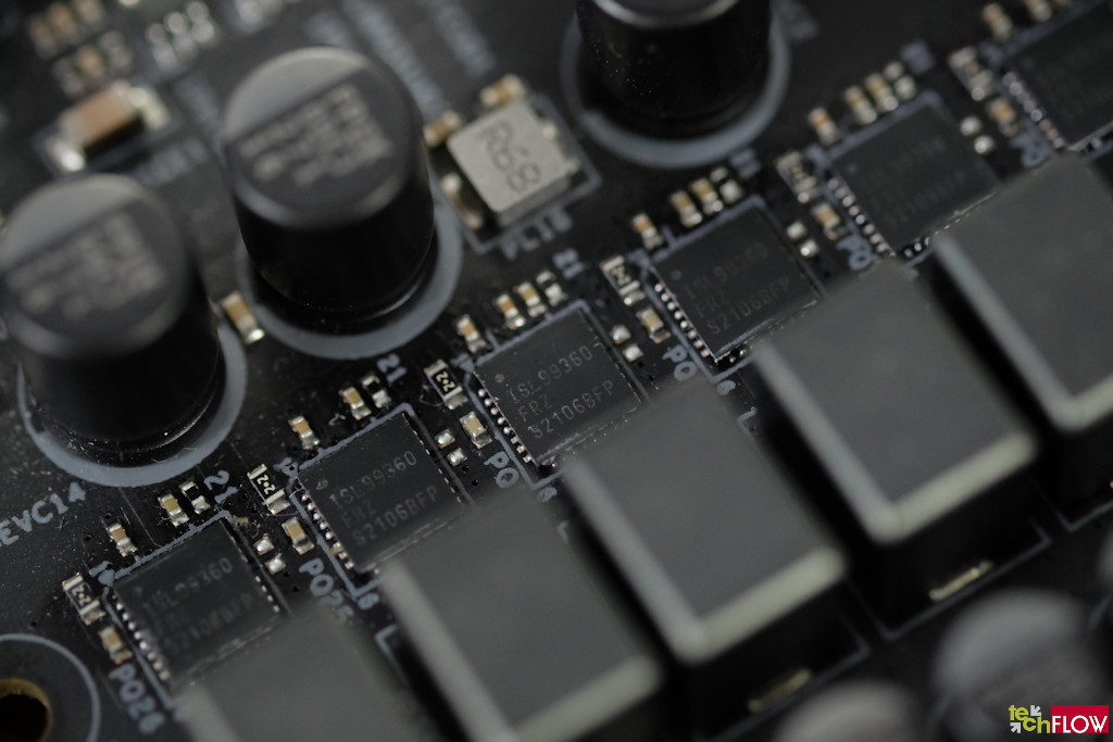 Trên Tay: ASRock Z690 Extreme Wi-Fi 6E