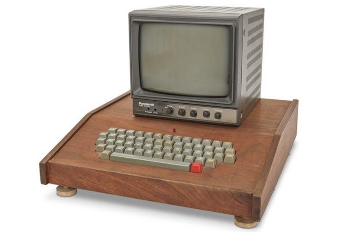 Apple 1 wooden 1976