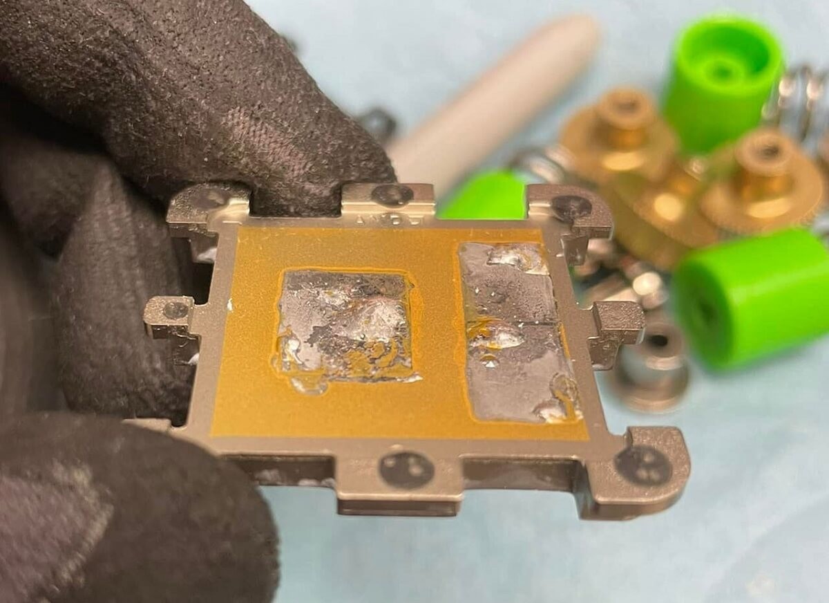 Intel Zen4 delidded