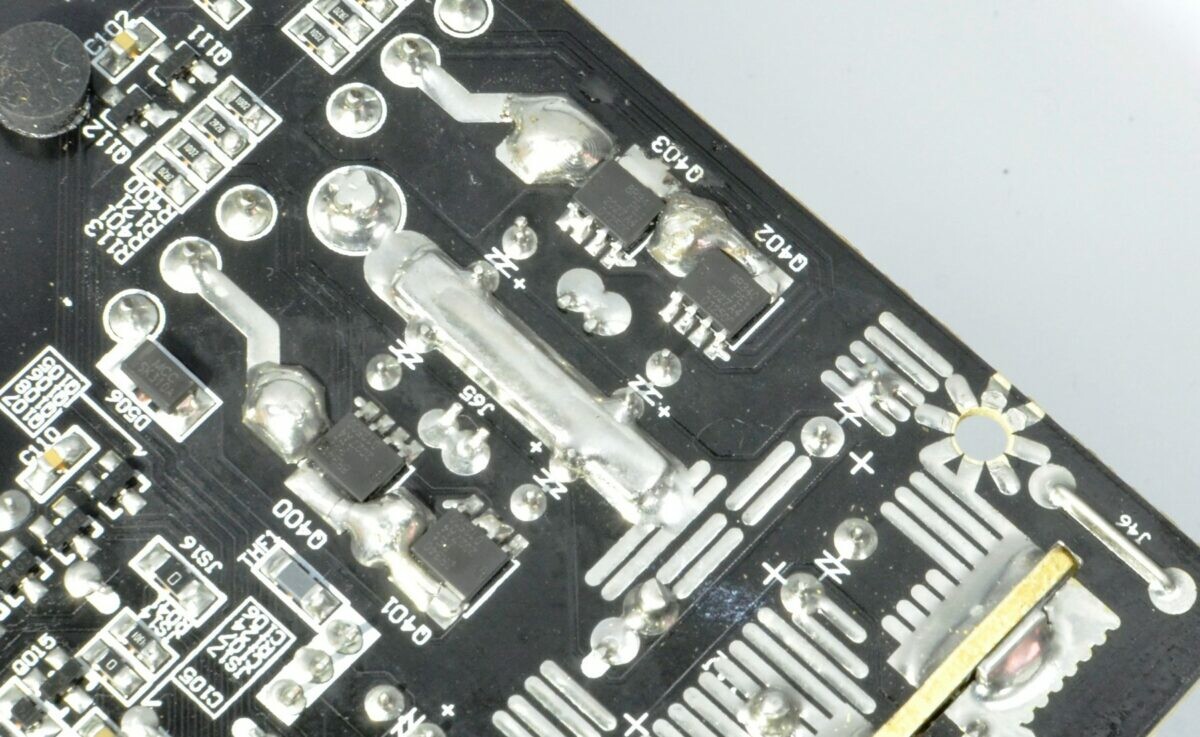 REVIEW - PSU (Bộ nguồn máy tính) EVGA 550 B5 – 80+ BRONZE 550W – Fully Modular