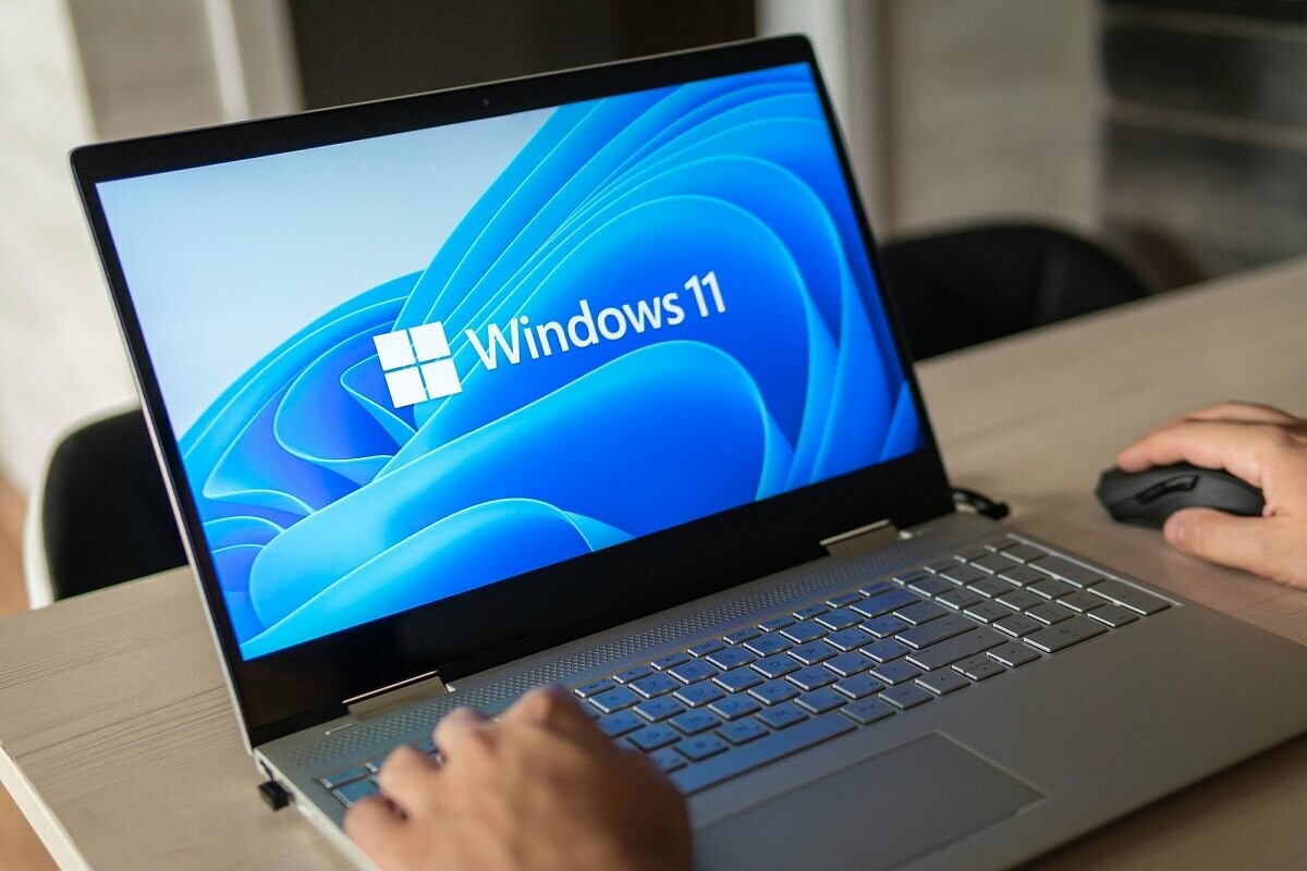 windows 11 laptop