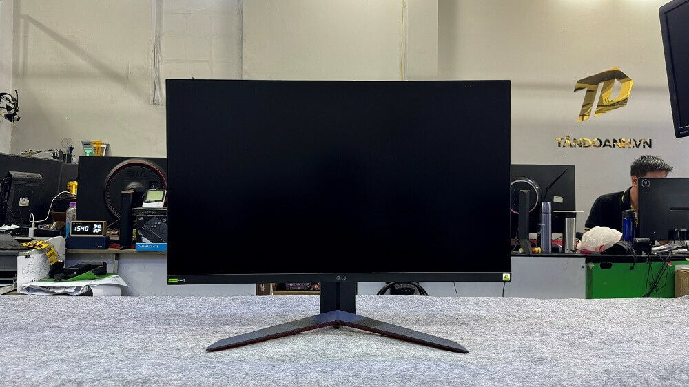 UltraGear™ 27GN65R-B