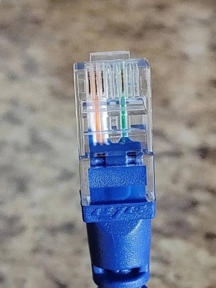 cáp mạng internet chỉ được bấm 4 sợi